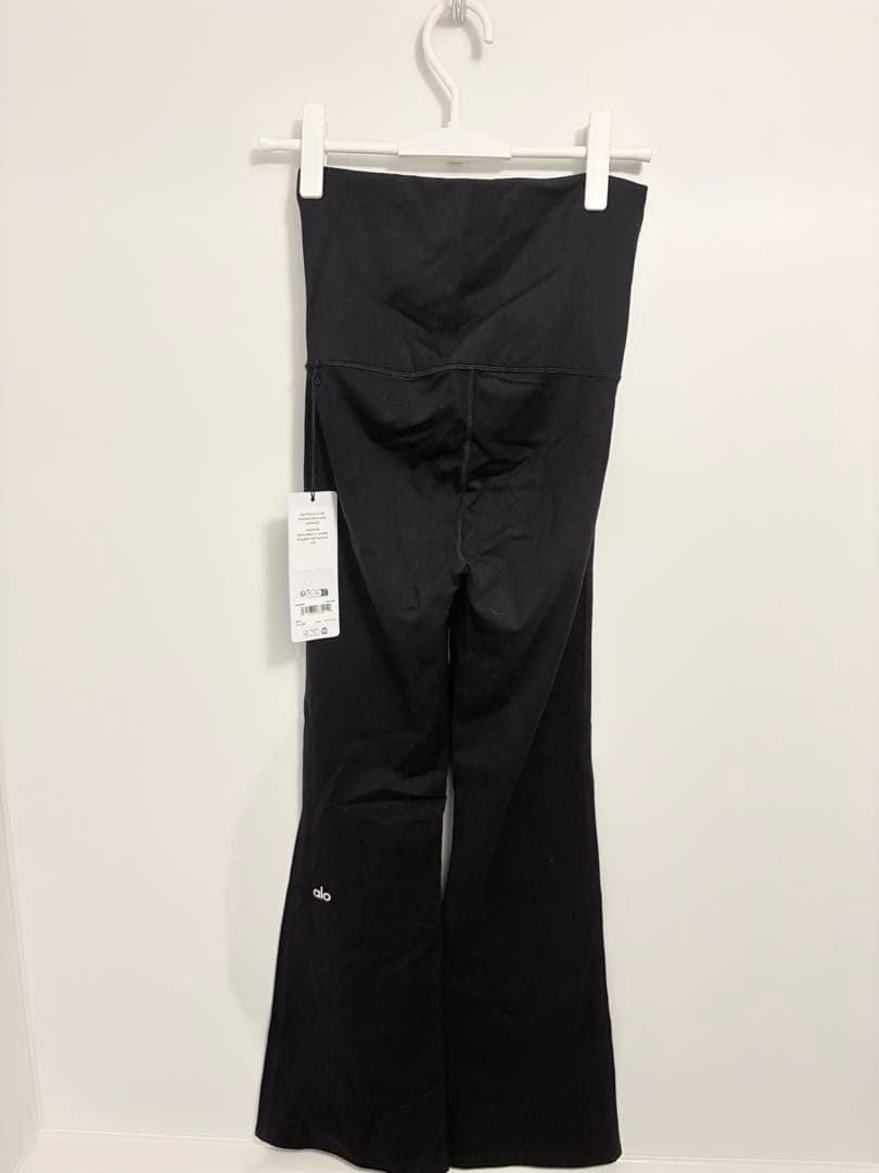 Alo Yoga フレアレギンス ブラック XXS 新品