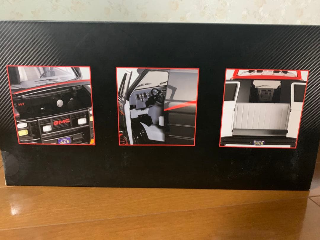 マテル GMC バンデューラ 特攻野郎Aチーム バン 1/18