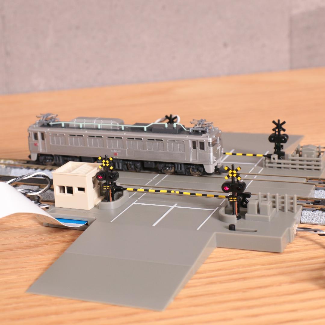 動作OK◎ KATO 20-650 自動踏切基本セット＋651複線用アダプター