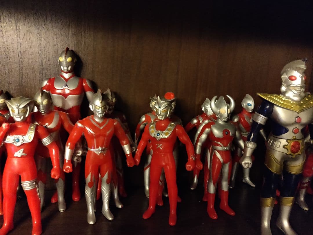 ウルトラマン　フィギュア　セット