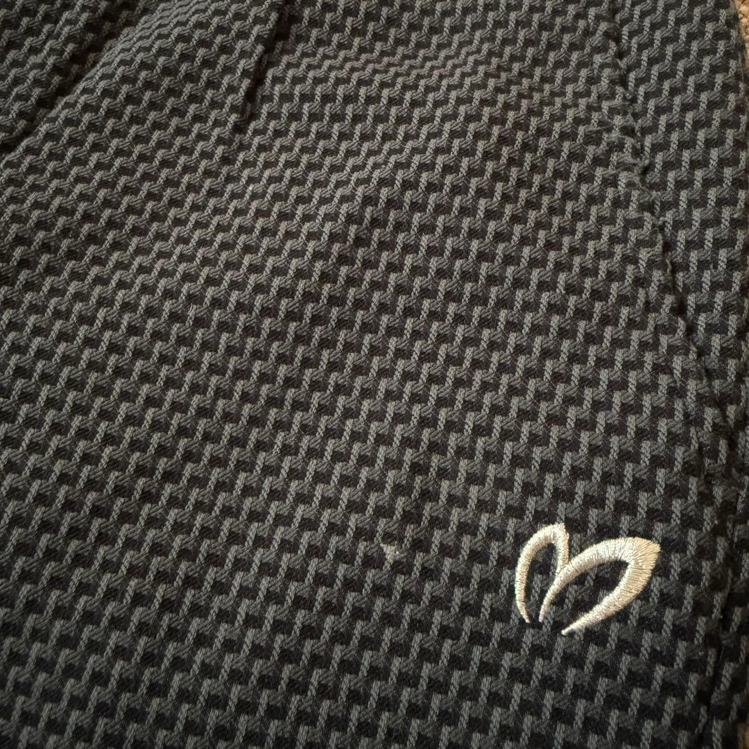 人気デザイン　マスターバニー　パンツ　S〜M相当　総柄　黒　グレー　3