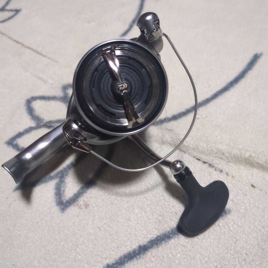 USダイワ☆23エクセラー4000CXH スピニングリール シルバー 軽量設計