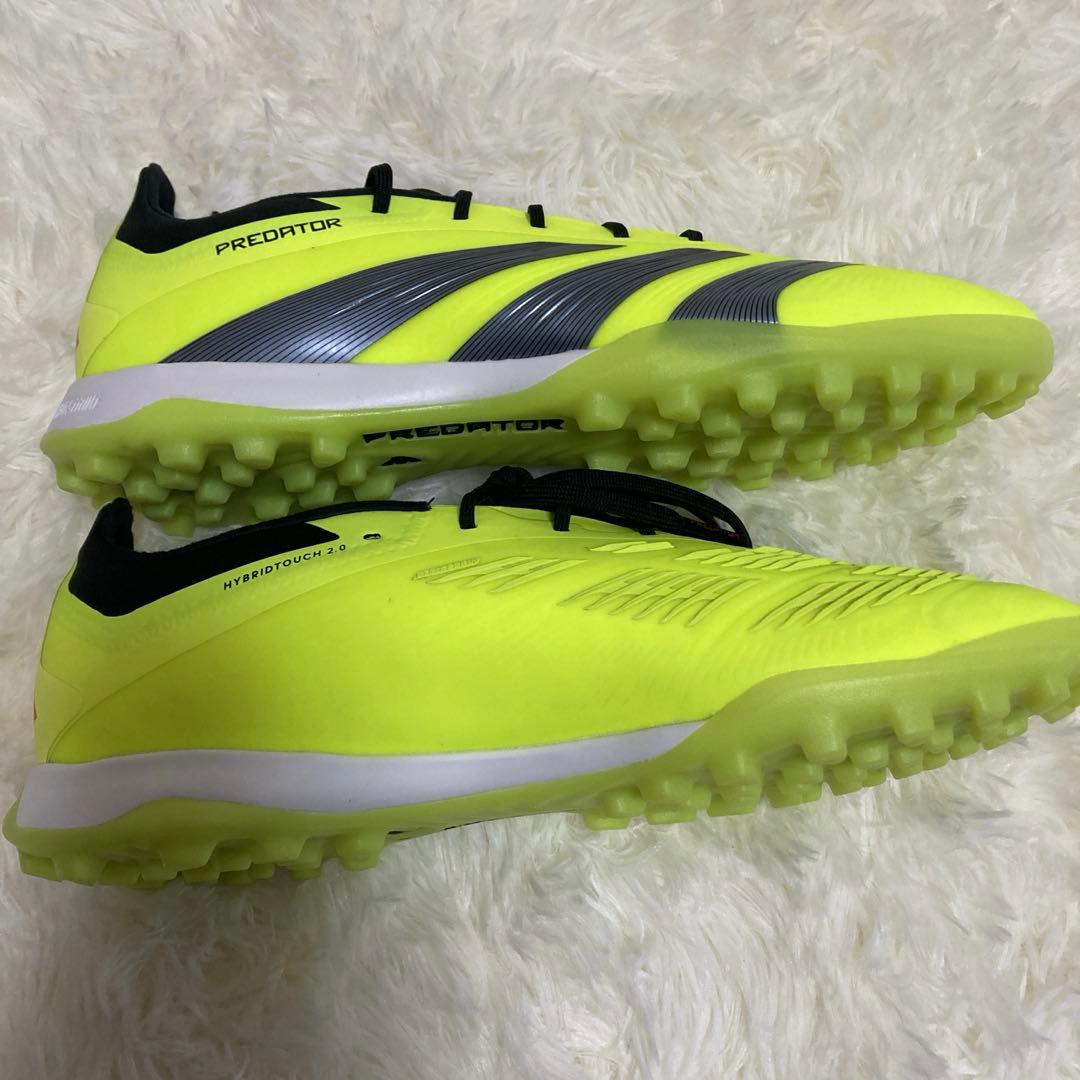 【新品未使用】アディダス サッカー トレーニングシューズ プレデターエリートTF