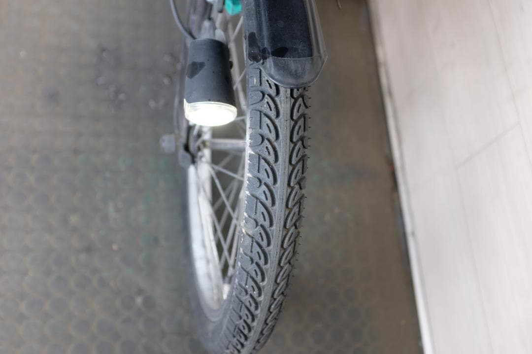 パナソニック ギュット　　20インチ　3段　16.0Ah（4点灯）充電器無し