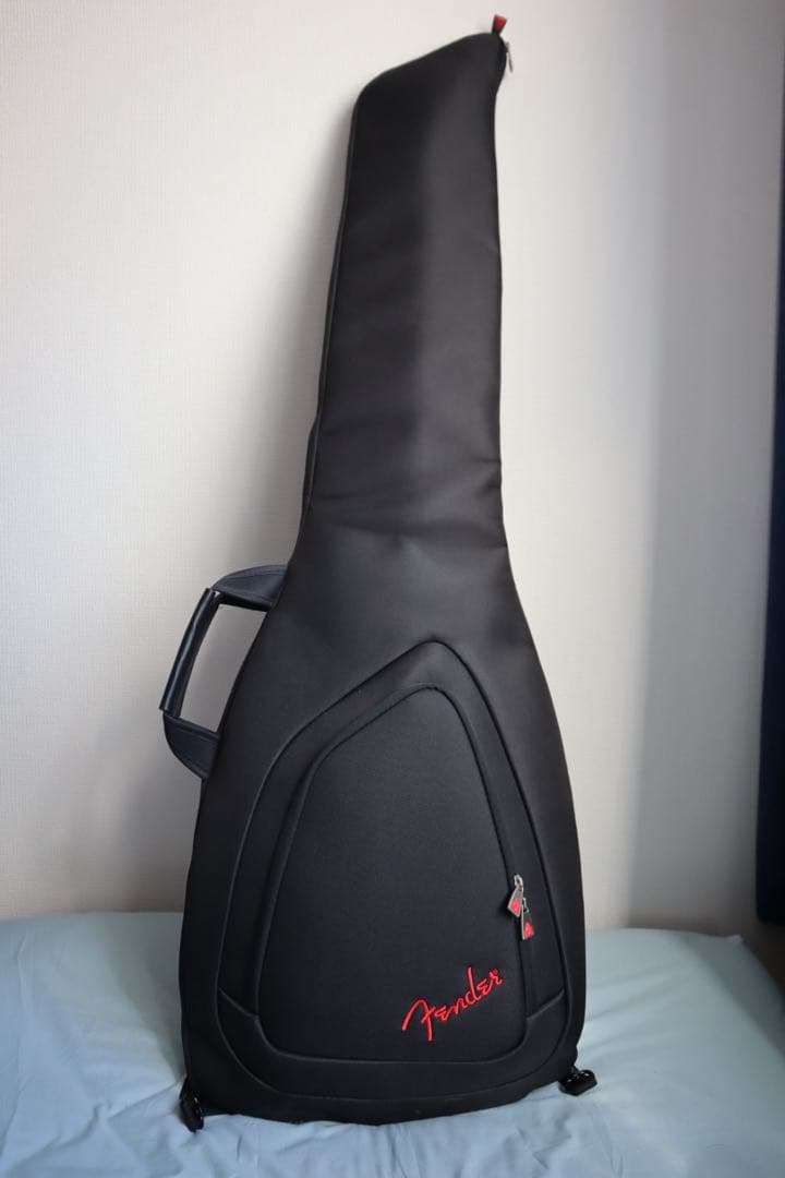 Fender Japan Precision Bass ケース付き