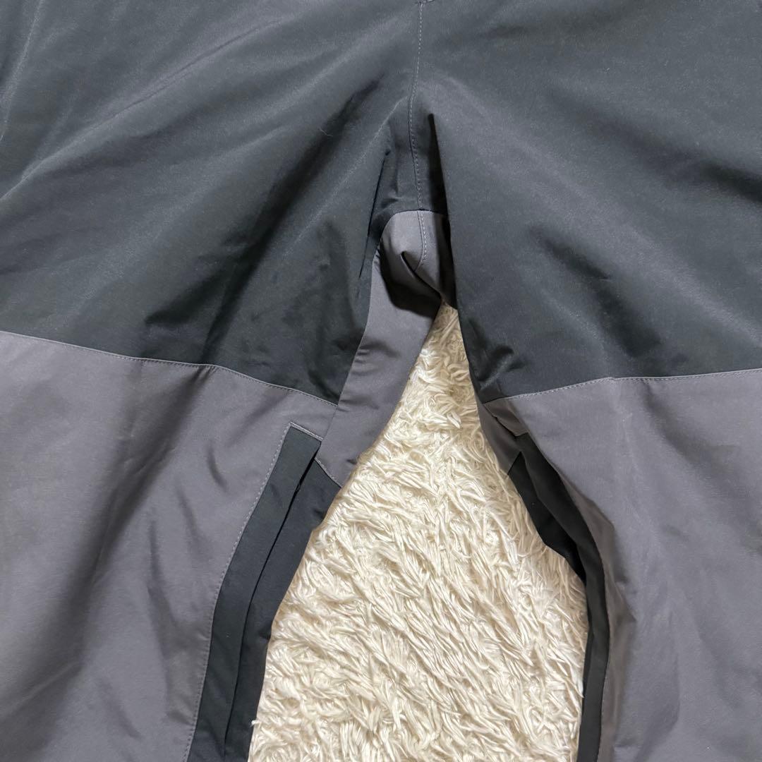 タグ付き美品アディダス 3レイヤービブ メンズ スノーボード 4XO