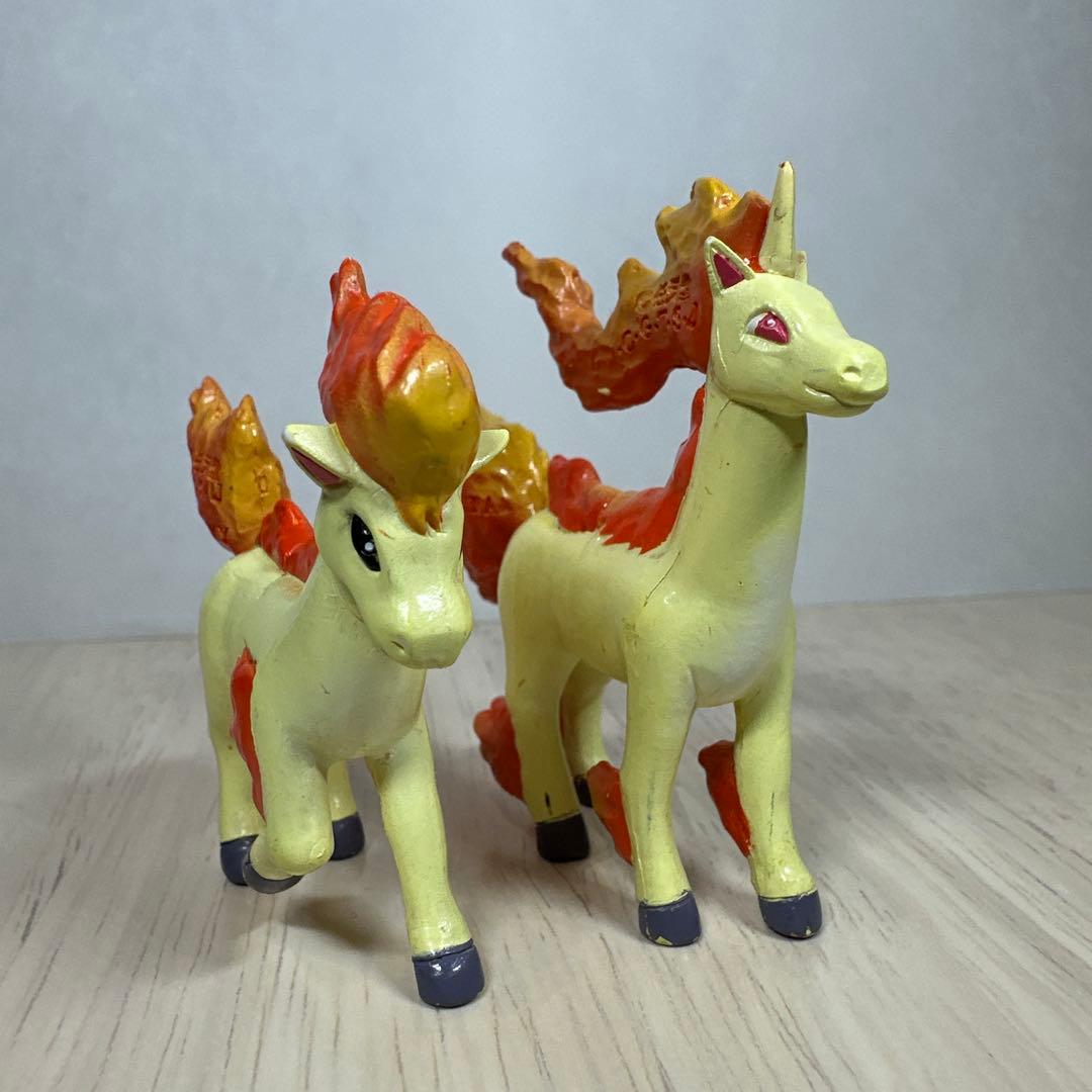 【希少】モンコレ初期2点セット　ポニータ　ギャロップ
