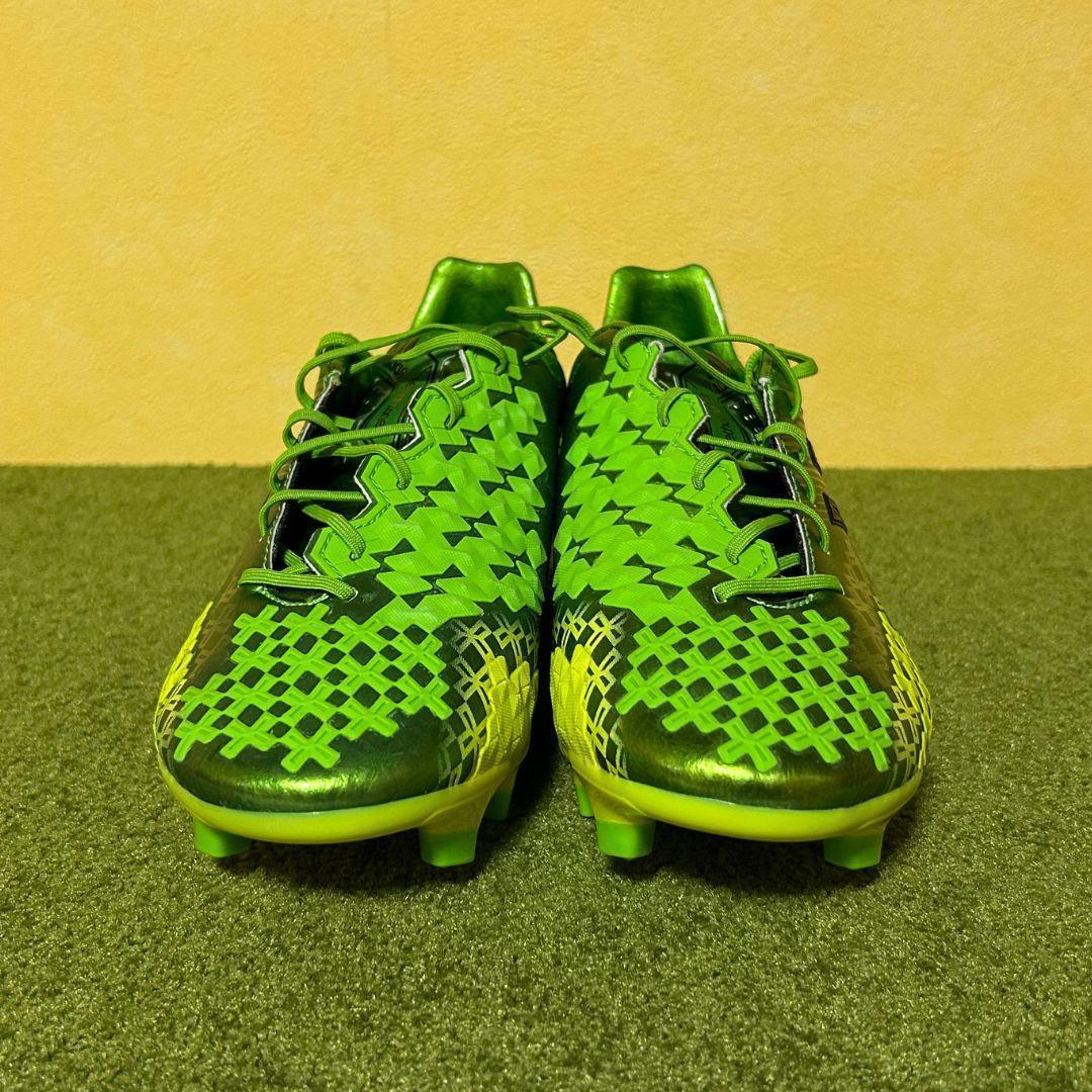 新品 サッカースパイク アディダス プレデター リーサルゾーン FG 24.5