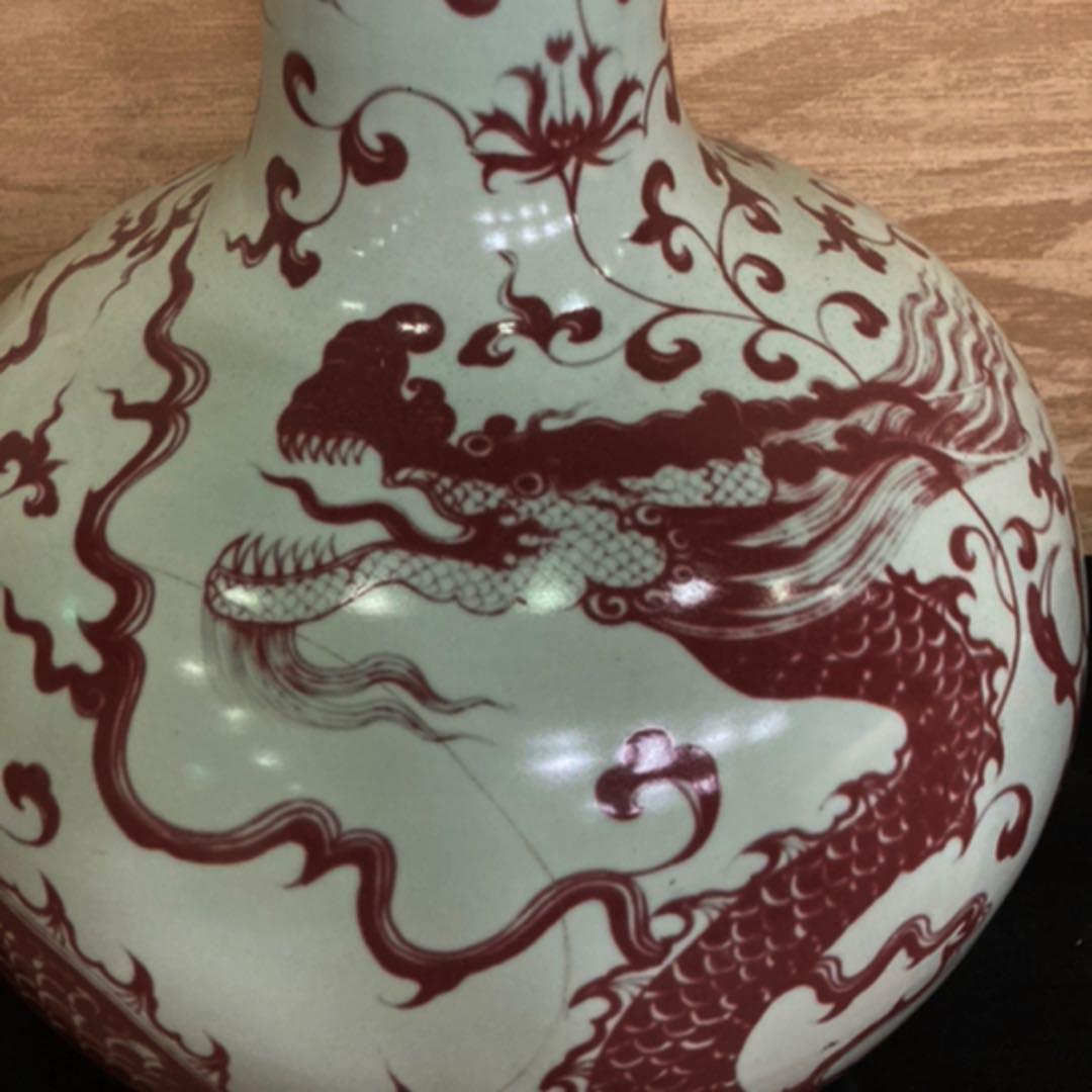 五爪献上龍　辰砂天球大花瓶　高さ75㎝
