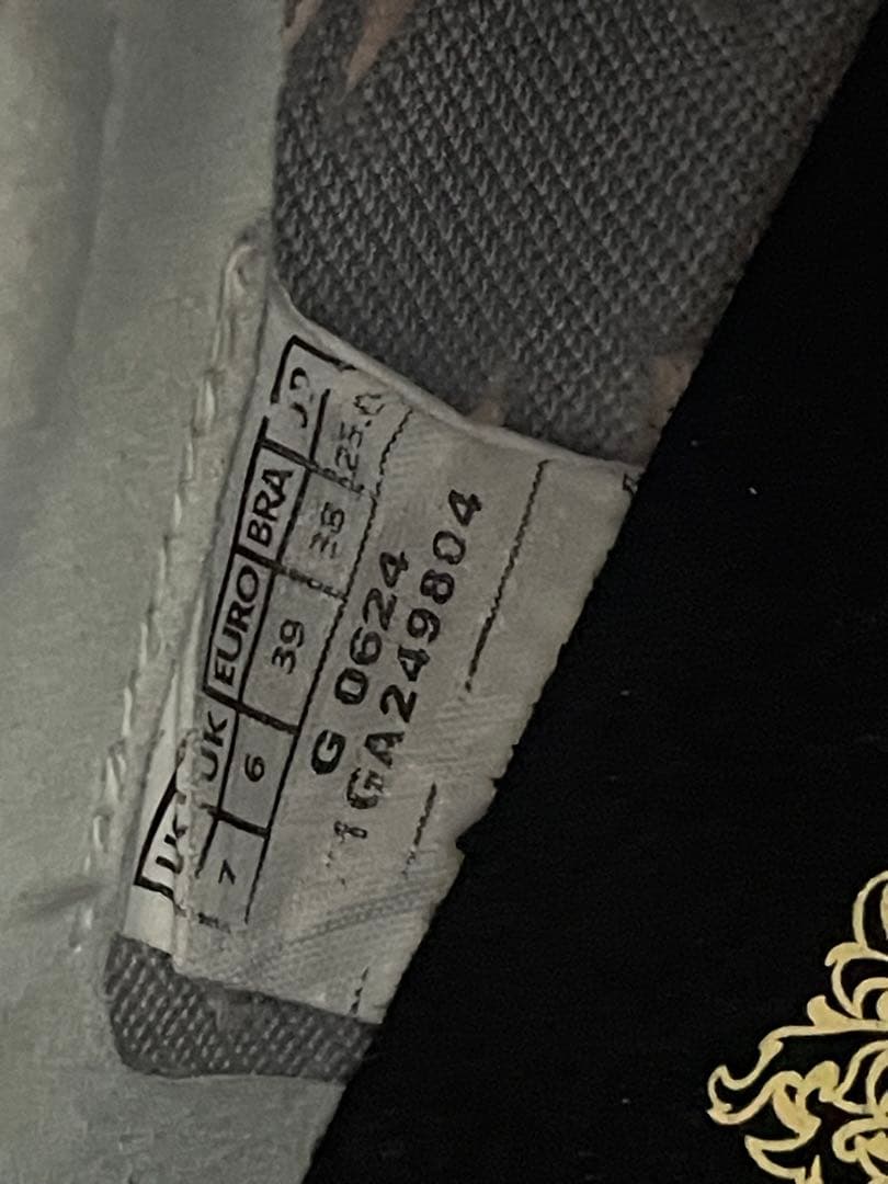 ミズノ　モレリアネオ4β　セルヒオラモス 25.0