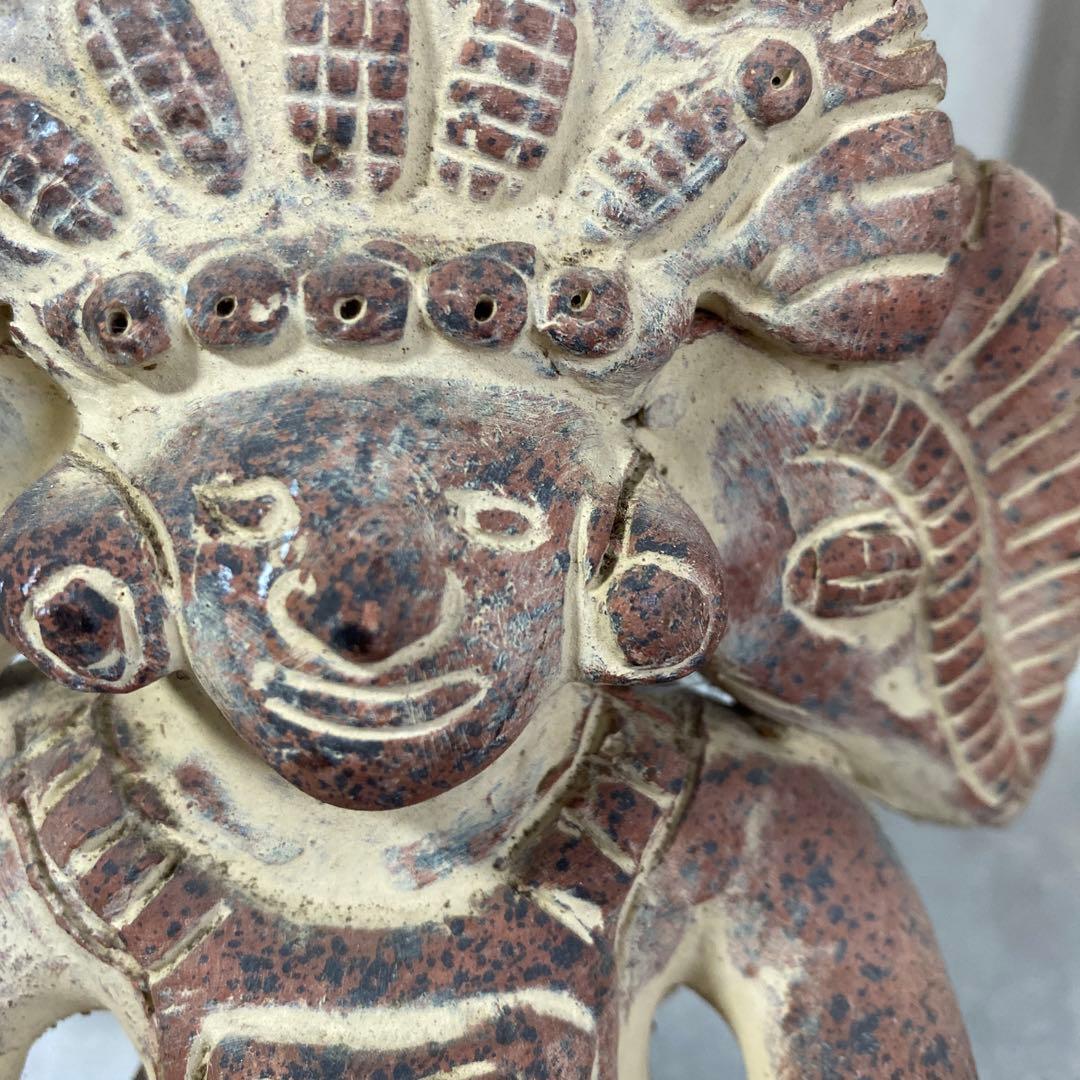 メキシコ　マヤ文明　戦士の土人形　テコラッタ　素焼き　ヴィンテージインテリア