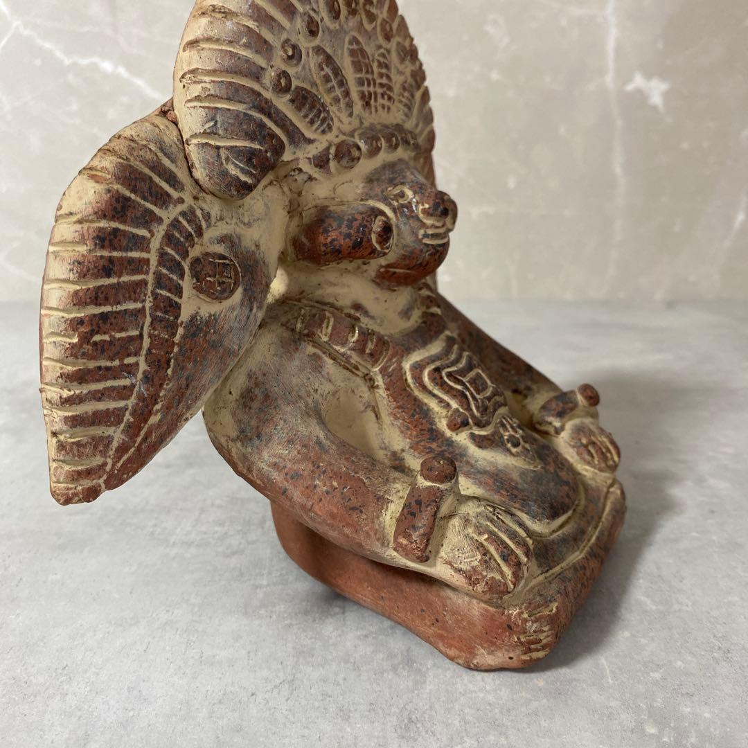 メキシコ　マヤ文明　戦士の土人形　テコラッタ　素焼き　ヴィンテージインテリア
