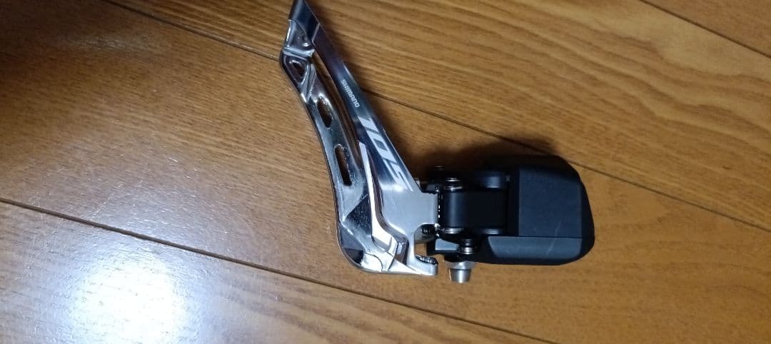 SHIMANO　105　Di2　12s　コンポーネントセット