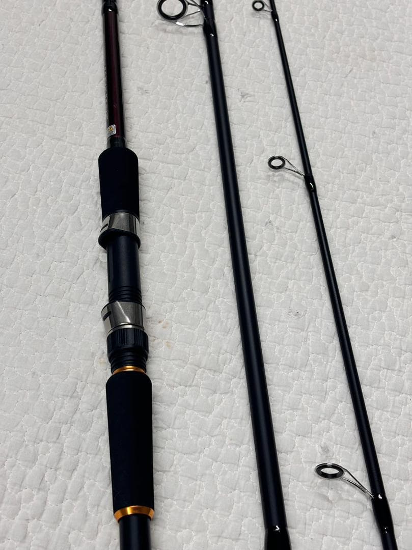 大特価‼️ ショアジギングロッド　1103F-MH　3PC