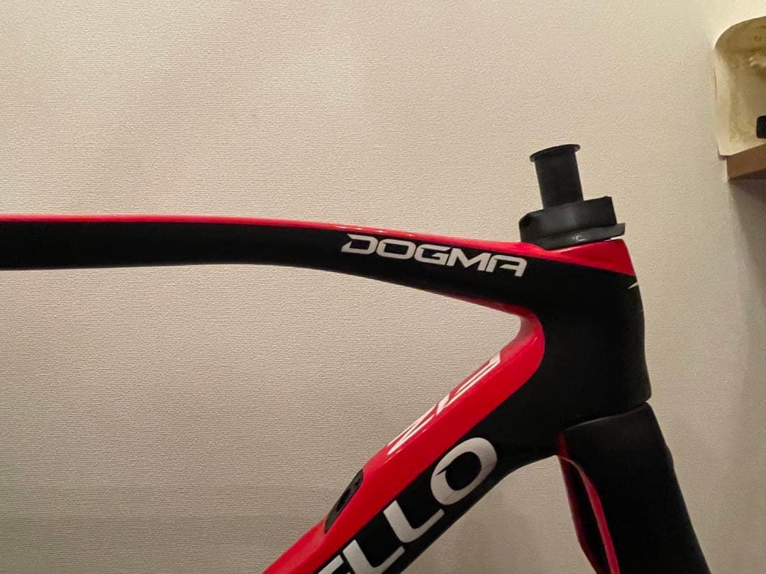 【値下げ可】2022 ピナレロ　ドグマ　F12 フレームセット+BB【美品】
