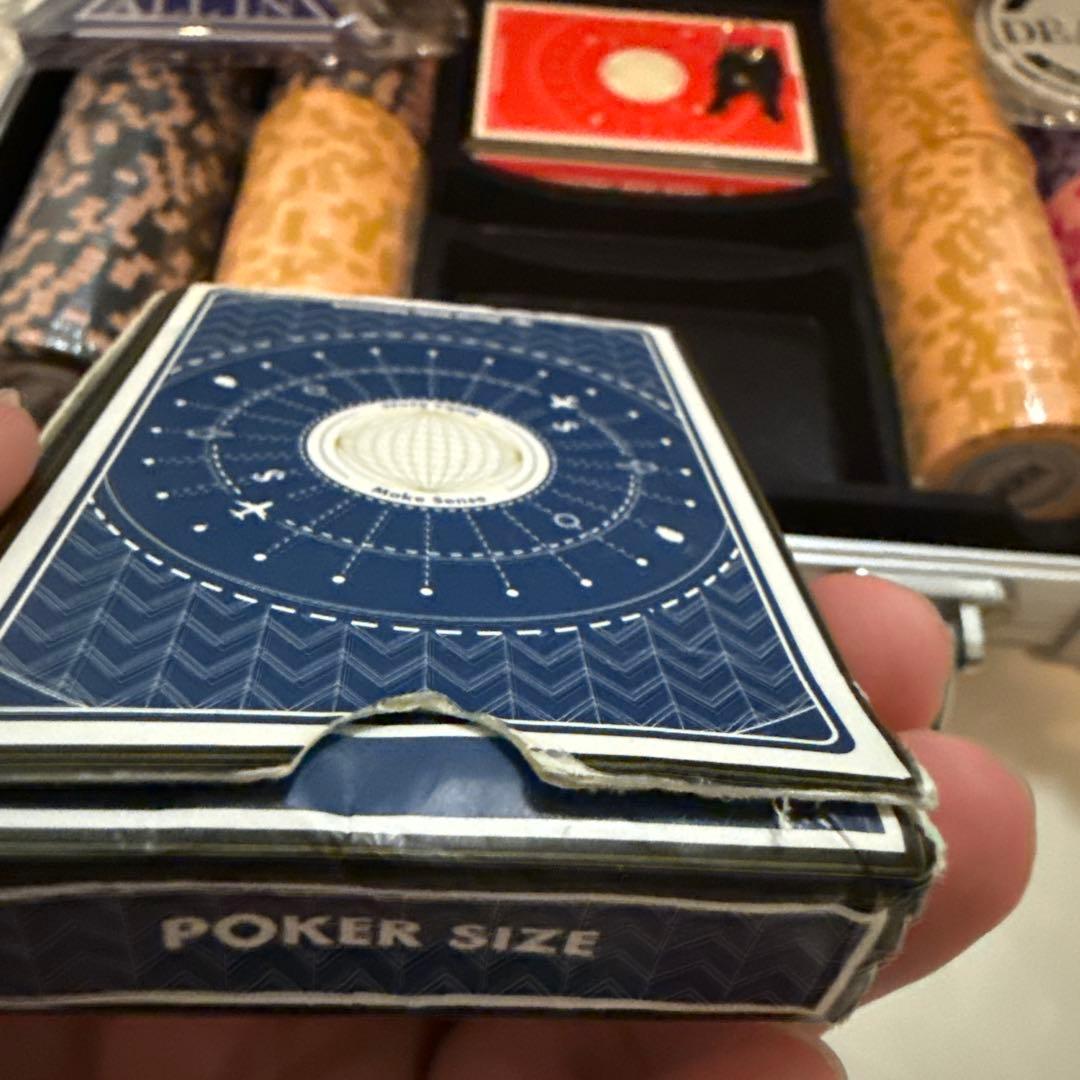 ヨコサワポーカーセット アルミケース入り