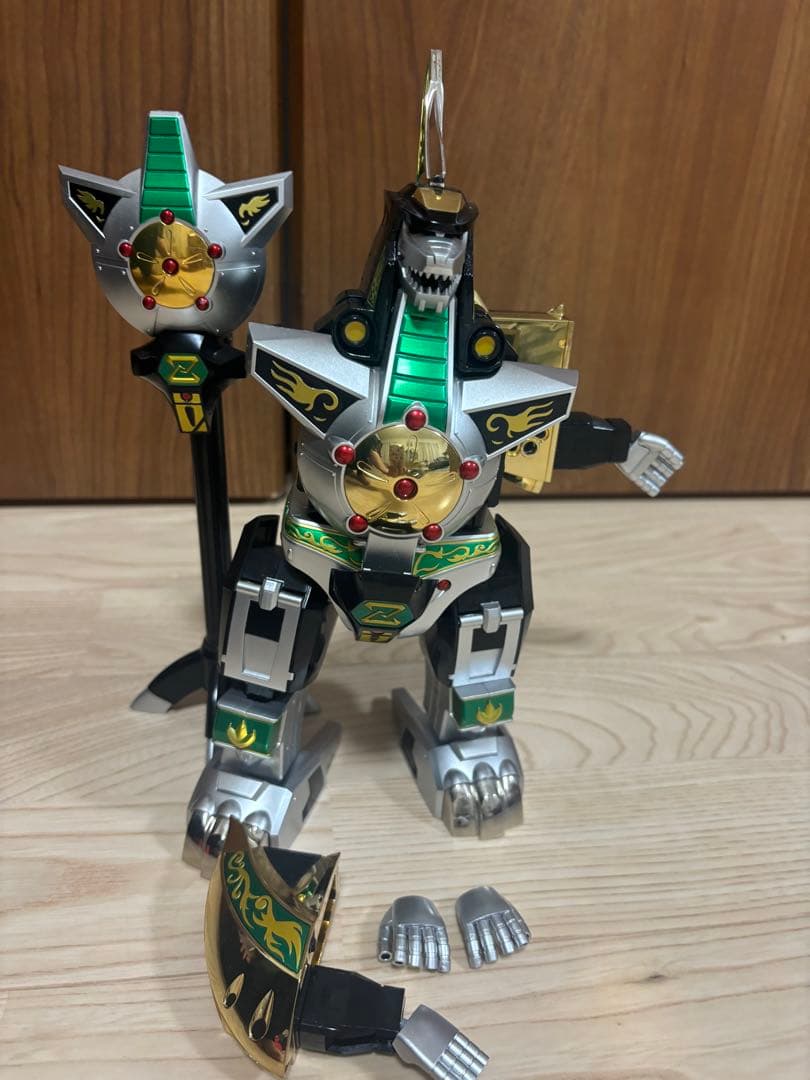 バンダイ 超合金魂 恐竜戦隊ジュウレンジャー ドラゴンシーザー GX-78