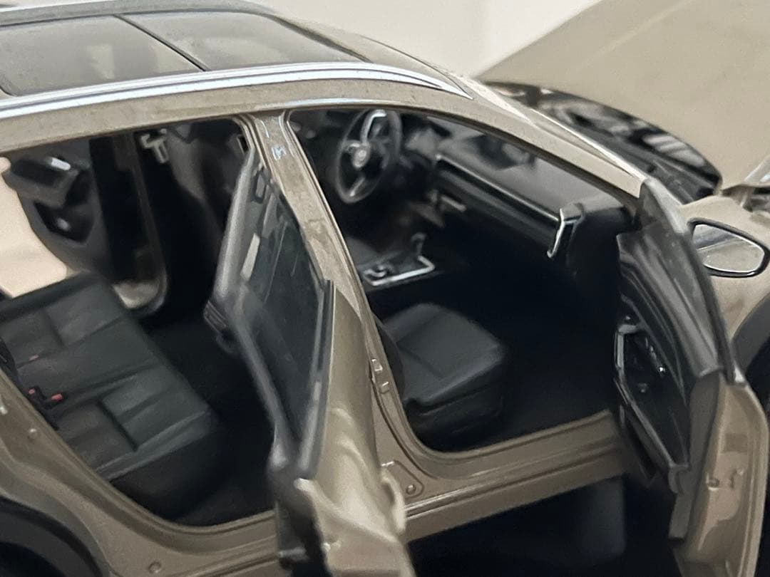 マツダ MAZDA CX-50 1/18 ミニカー