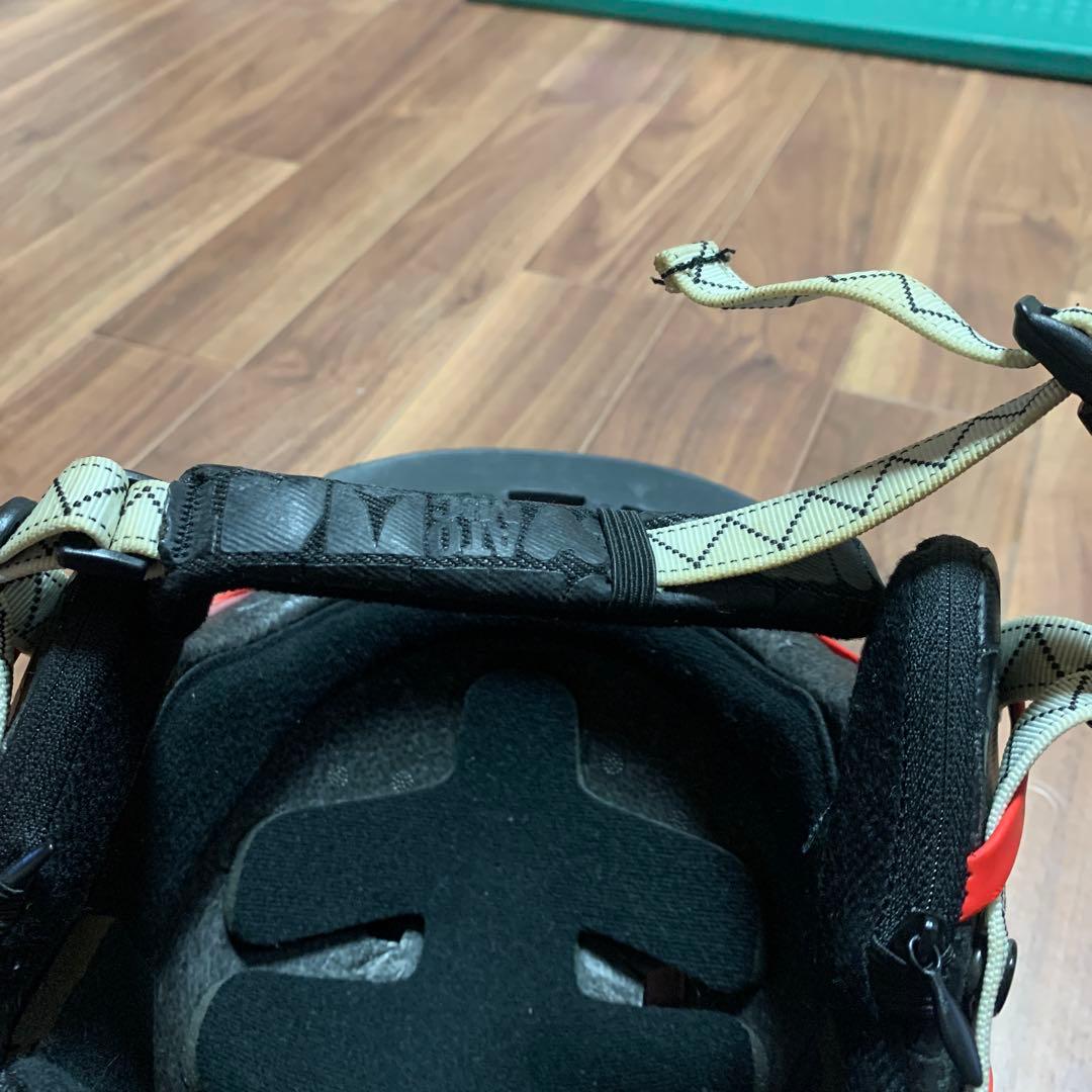 【中古】スキーヘルメット　Atomic