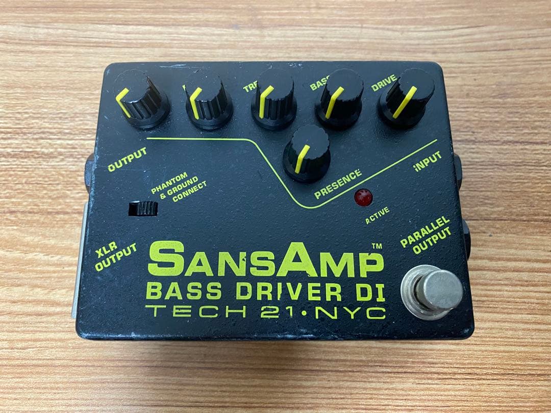 SansAmp BASS D DI 初期型