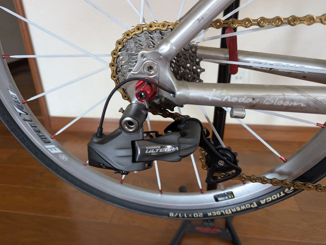 林　Khodaa Bloom 　Farna 20　Di2 アルテグラ