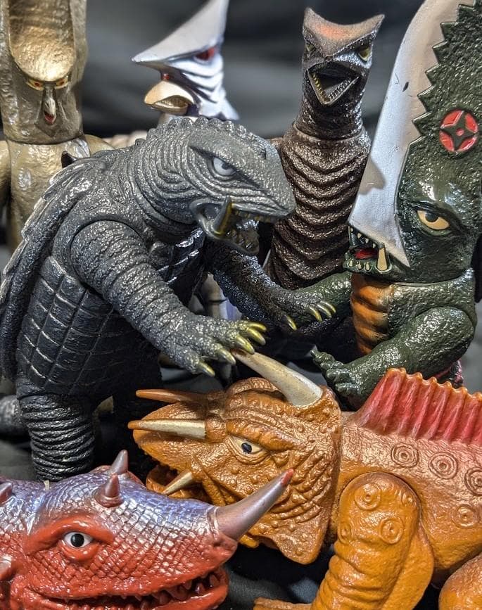 昭和ガメラ＆登場怪獣（バンダイ）ソフビフィギュア・コンプリート７体セット