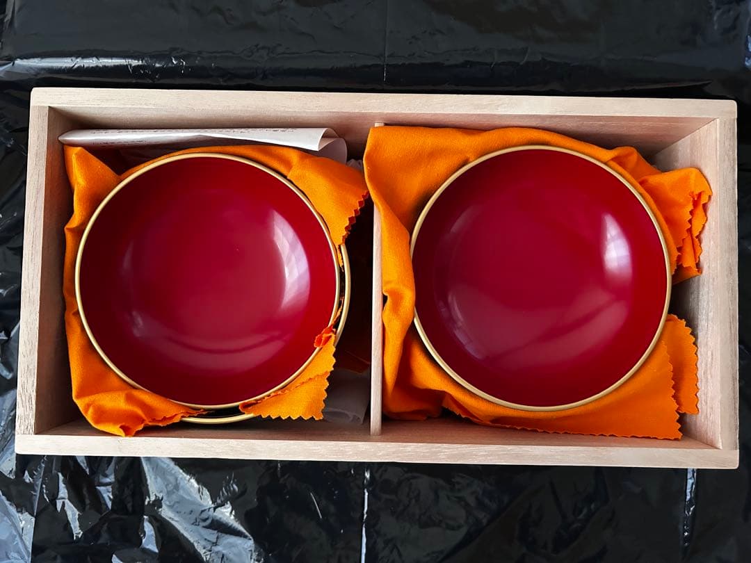 輪島塗　祝椀　金縁艶消し　　　　　春光斎作