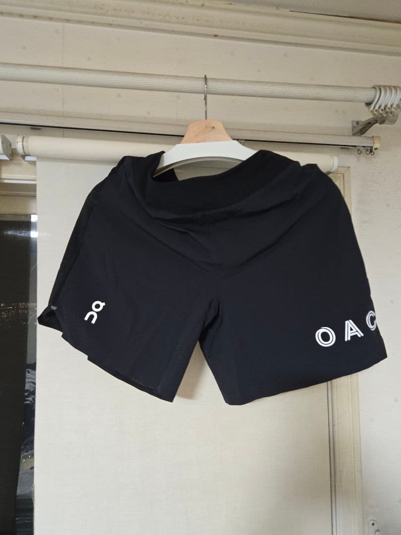ウォーキング・ランニングウェア On OAC Lightweight Shorts (mens S) BLACK