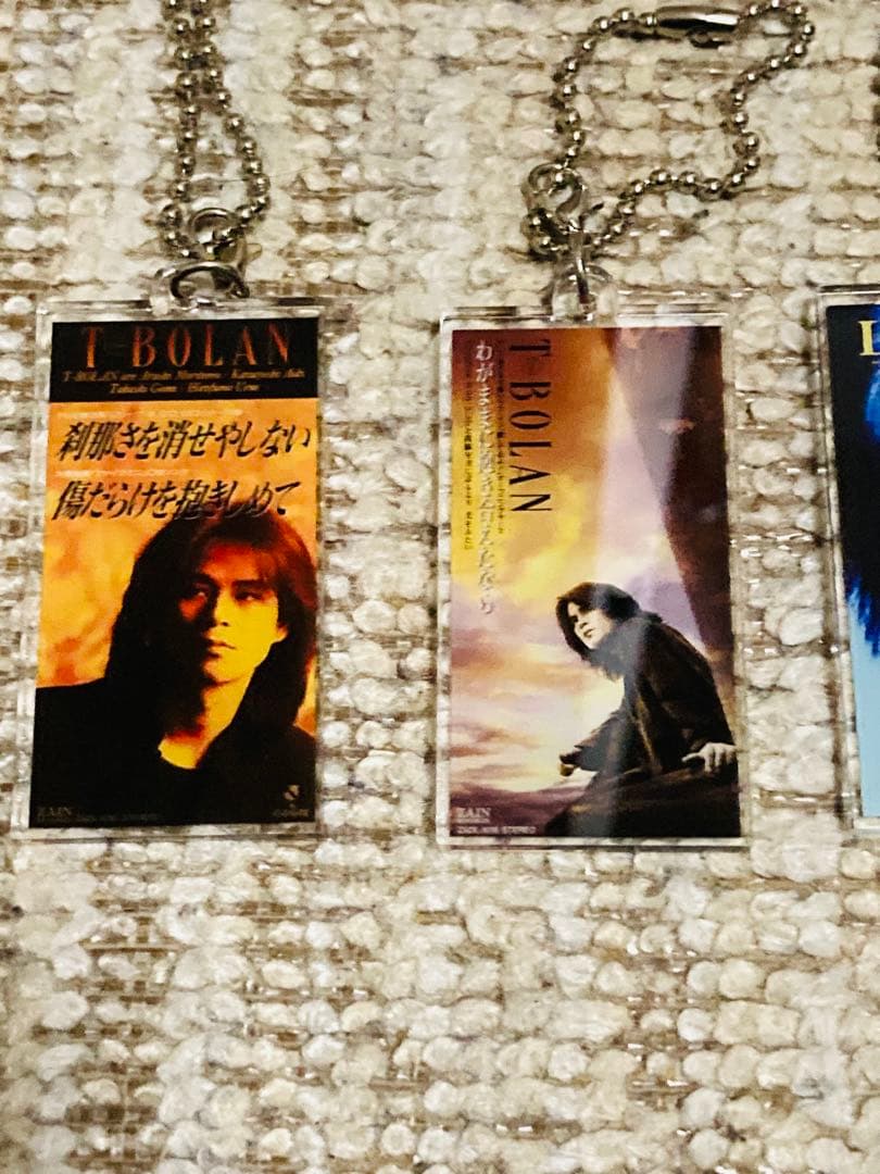 T-BOLANアクリルキーホルダー　Singles波紋