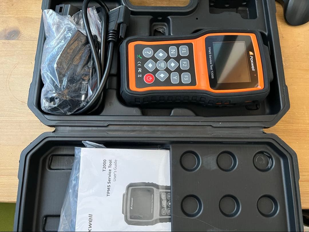 Foxwell T2000 TPMS 最新汎用ライターOBDテスター(本体のみ)