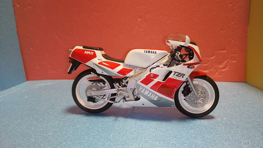 ハセガワプラモデル完成品 TZR250 １９８９年式