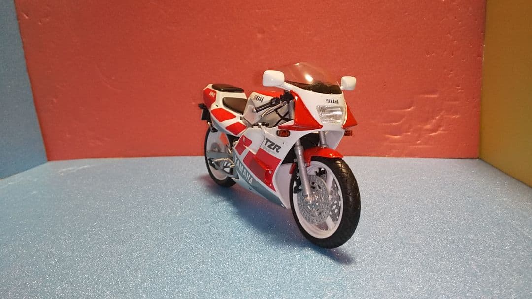 ハセガワプラモデル完成品 TZR250 １９８９年式