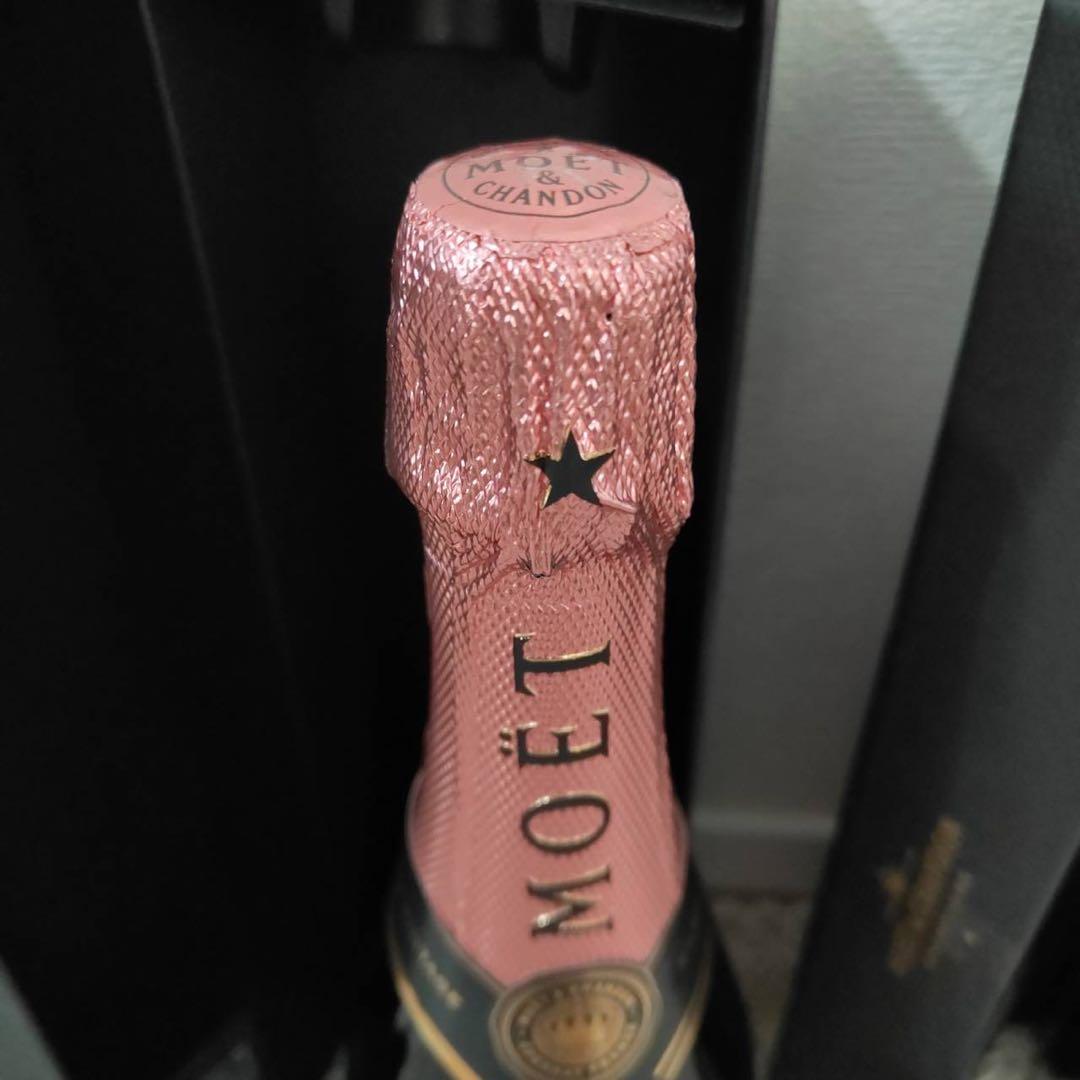 新品 未開封 モエエシャンドン 2013 シャンパン 2本 箱あり