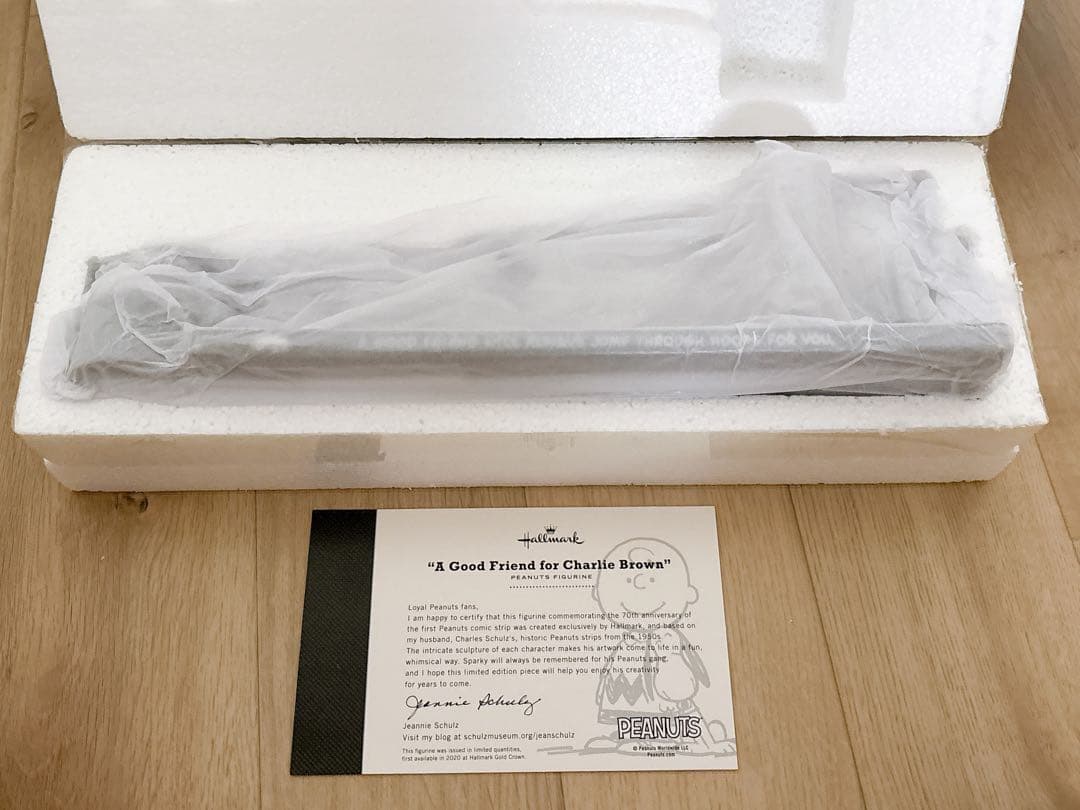 ホールマーク hallmark　70周年記念フィギュア　スヌーピー