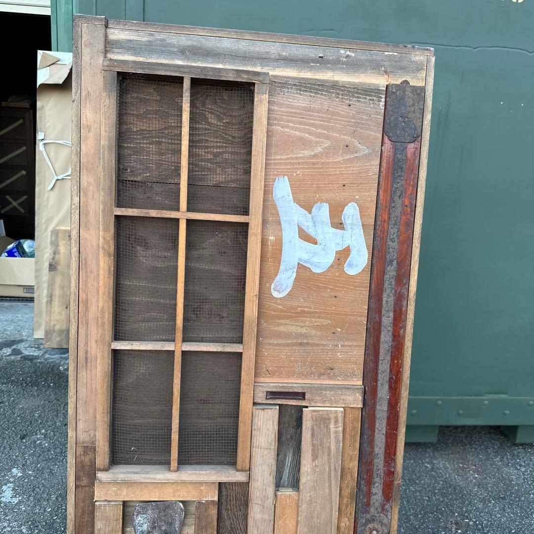 レトロ風木製看板　店舗されてる方などいかがですか？