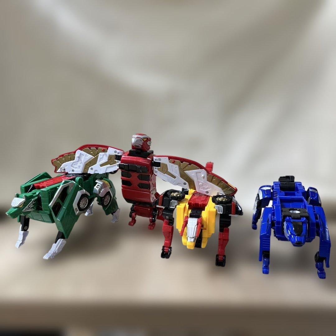 ハローカーボット　サファリセーバー　 韓国ロボット　アクションフィギュア