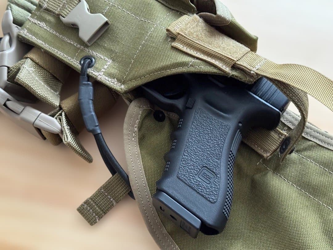 実物 新品 未使用 LBT 0372 ホルスター カーキ 左用