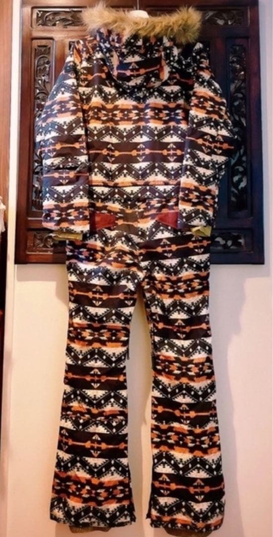 バートン エスニック ジャンプスーツ スキーウェア スノーウェア オルテガ柄