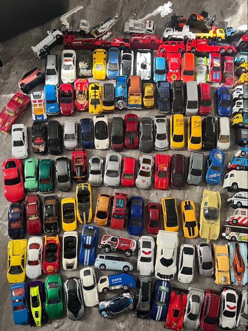 最安値　希少　日本製　トミカ　まとめ売り　　フェラーリ　など　バラ売り✖