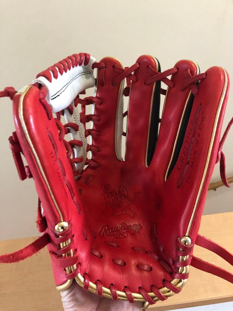 Rawlings ゴールドグラブ 赤白