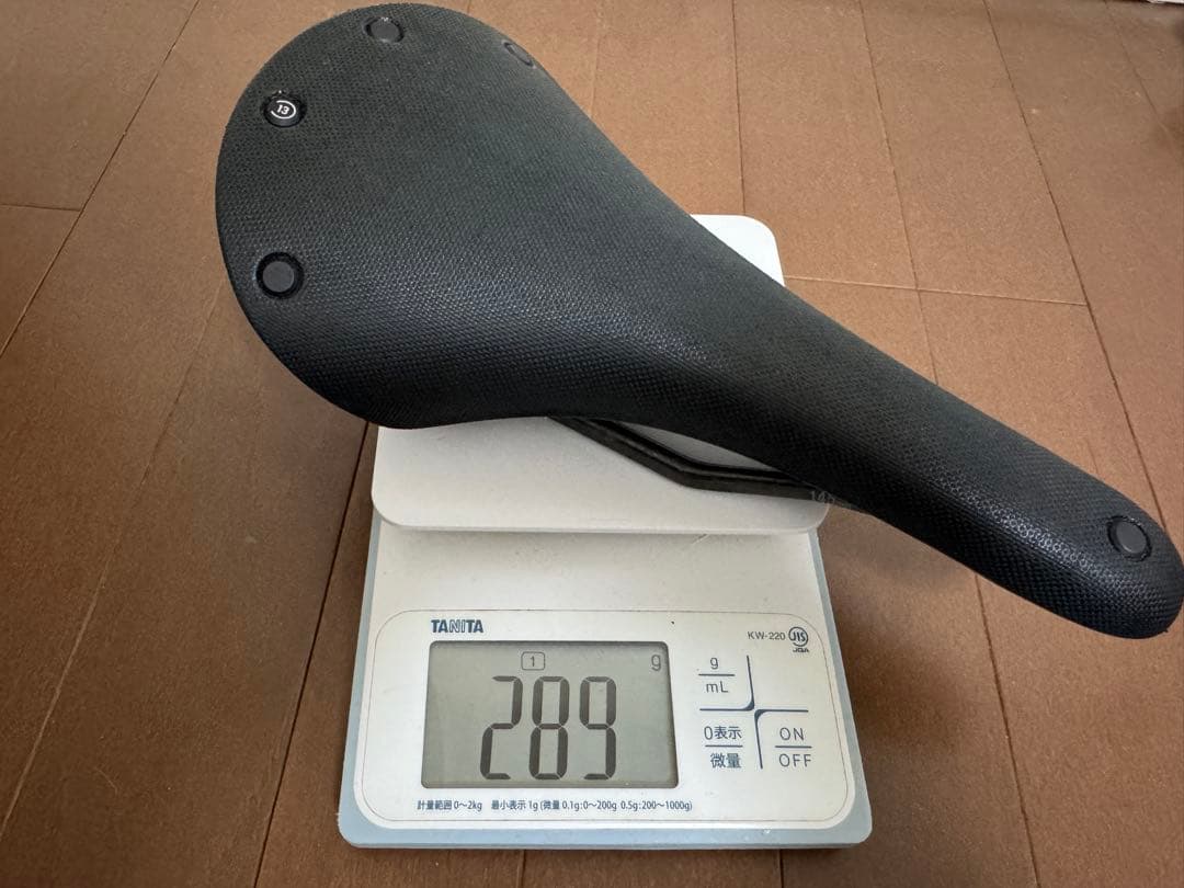 ブルックス BROOKS CAMBIUM C13 穴無し 145mm サドル