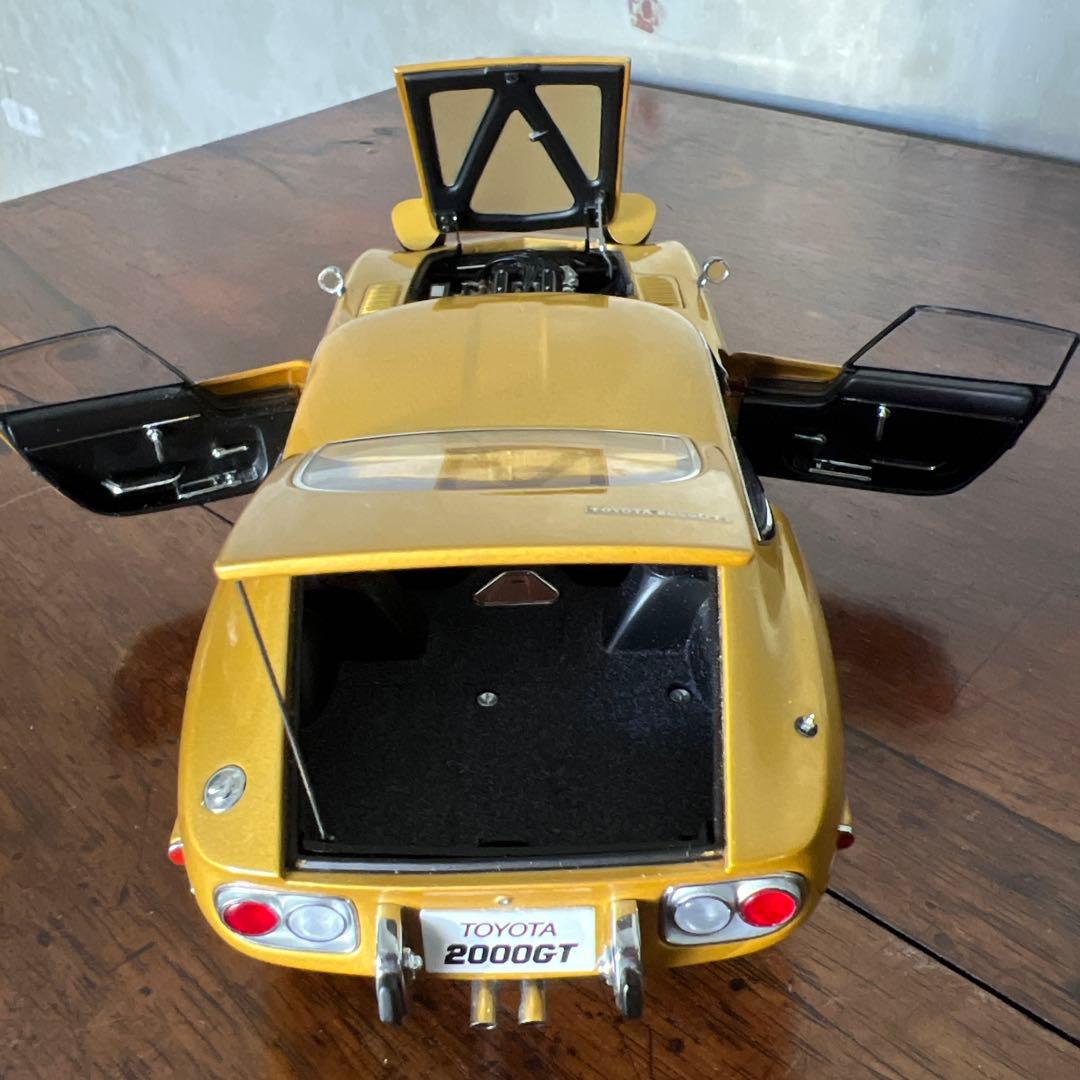 AUTO art 1/18 TOYOTAトヨタ 2000GT クーペ ゴールド④