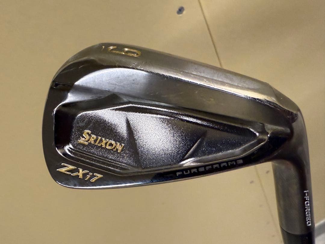 Srixon ZXi7 design tuning 限定シャフトアイアンセット