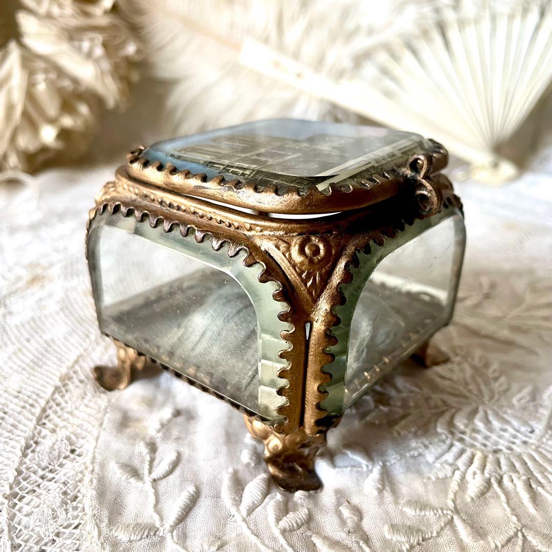 ノートルダム大聖堂ベベルガラスジュエリーボックス　ケース　フランスアンティーク