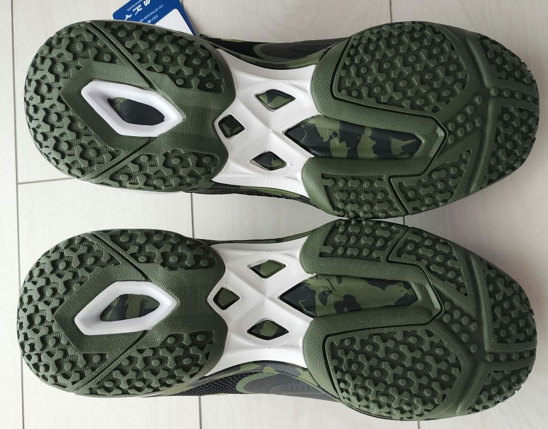 シューズ(男性用) MIZUNO WAVE EXCEED TENNIS 26.0cm