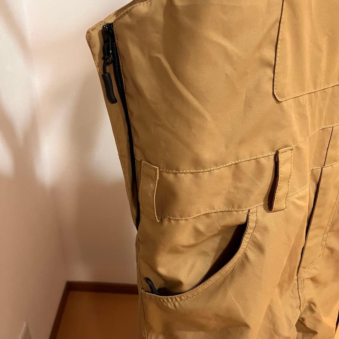 ベージュ サスペンダー付きスノーボードオーバーオール