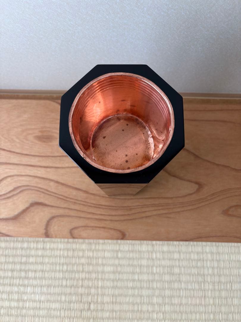 63【おまとめ買い可】華道　八角塗寸胴　華道具　寸どう　花器　花入れ　水仙