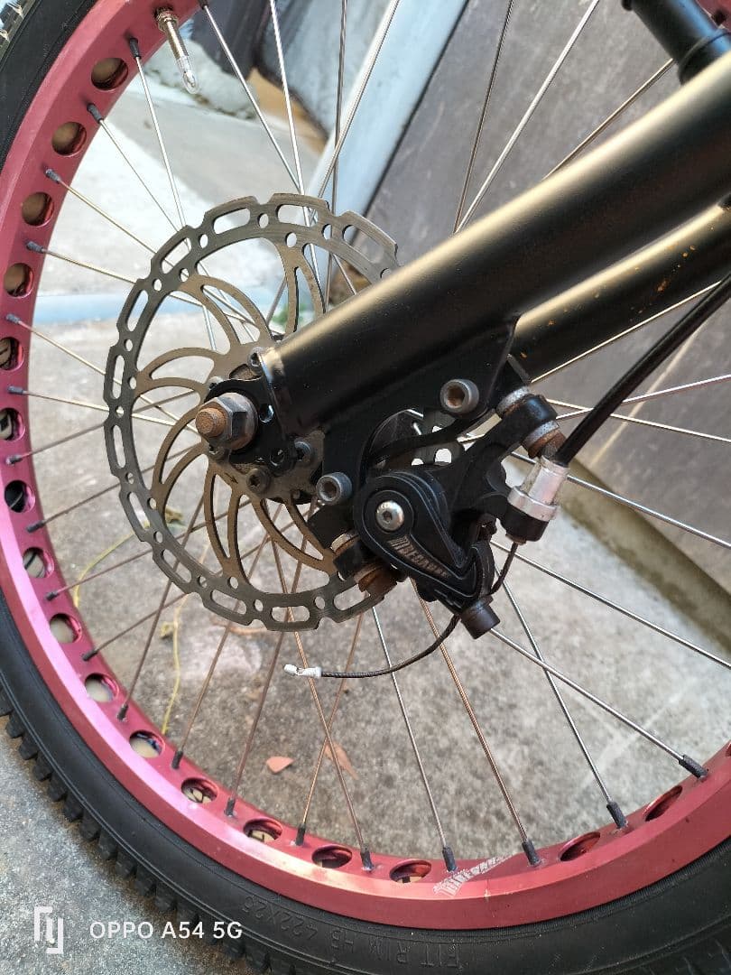 Because Trial トライアル 20インチ