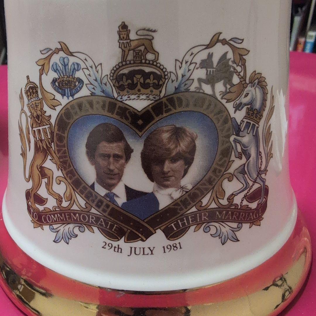 希少　ダイアナ妃成婚記念　Bells  Decanter　箱あり未開栓