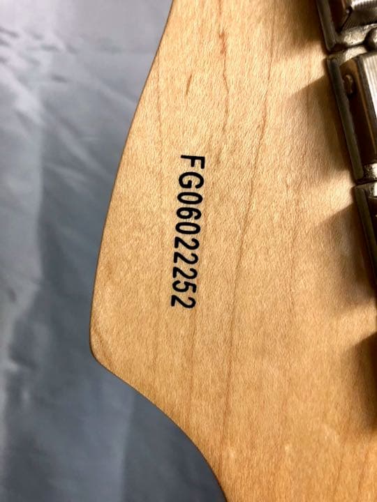 Fernandes RS-50 中古品